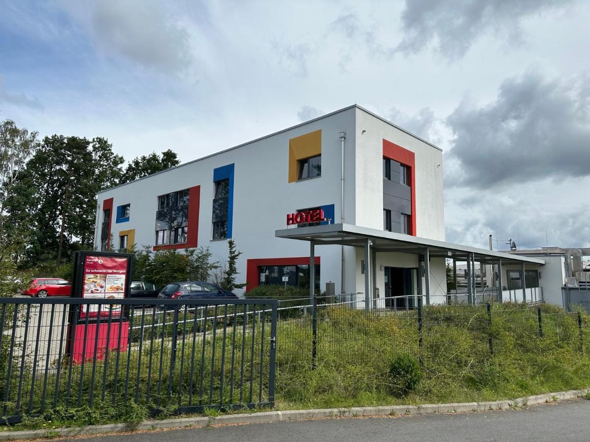 Serways Hotel Lueneburger Heide West Bispingen Buitenkant foto