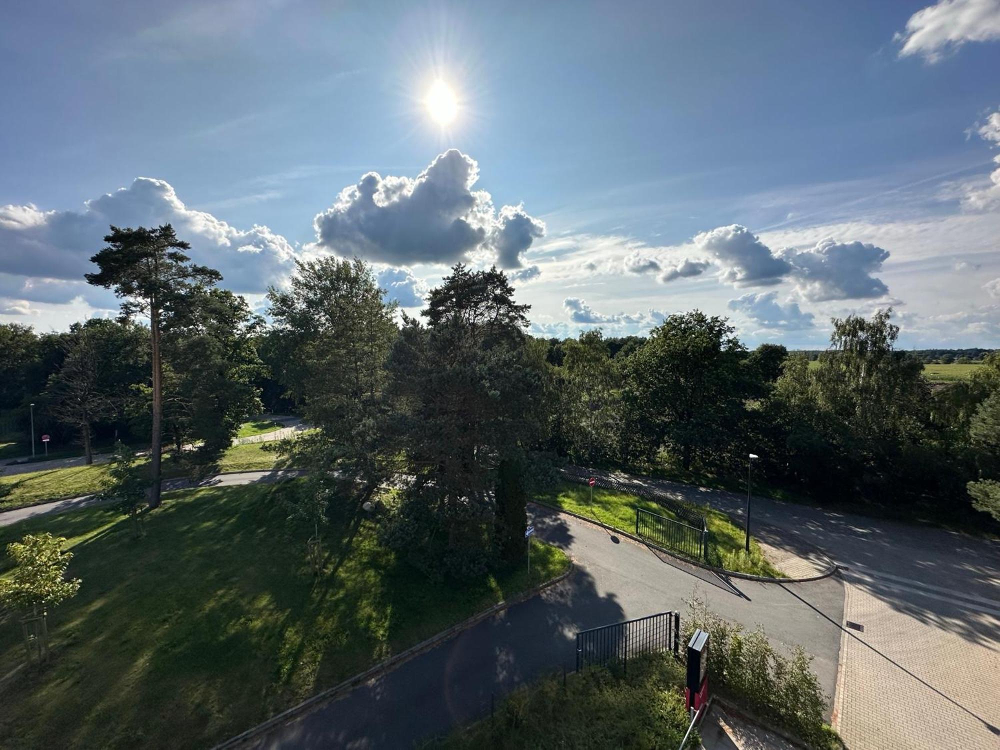 Serways Hotel Lueneburger Heide West Bispingen Buitenkant foto